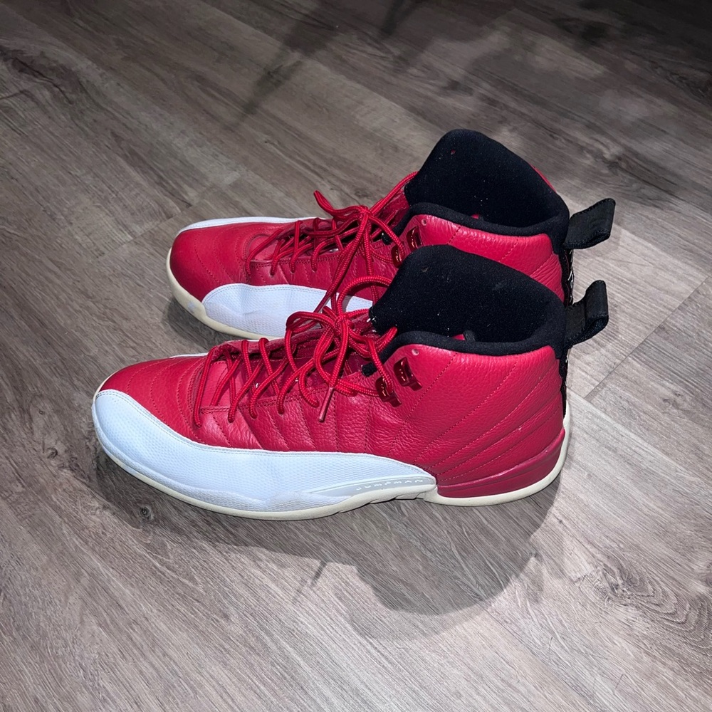 Jordan 12s